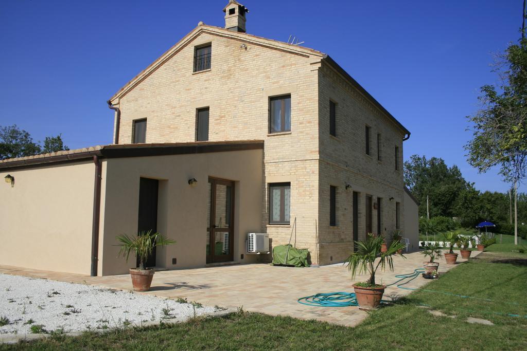 Agriturismo Fara Hotel Montegiorgio Eksteriør billede