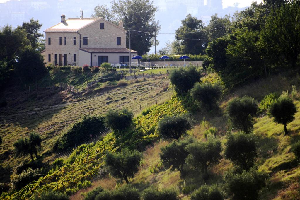 Agriturismo Fara Hotel Montegiorgio Eksteriør billede