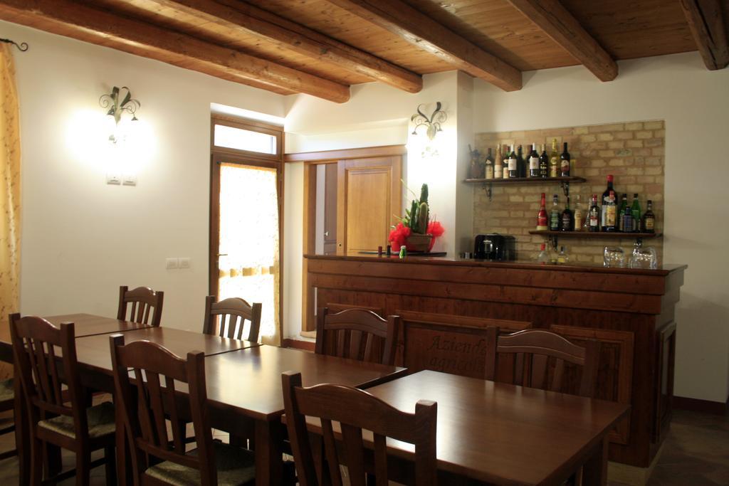 Agriturismo Fara Hotel Montegiorgio Eksteriør billede