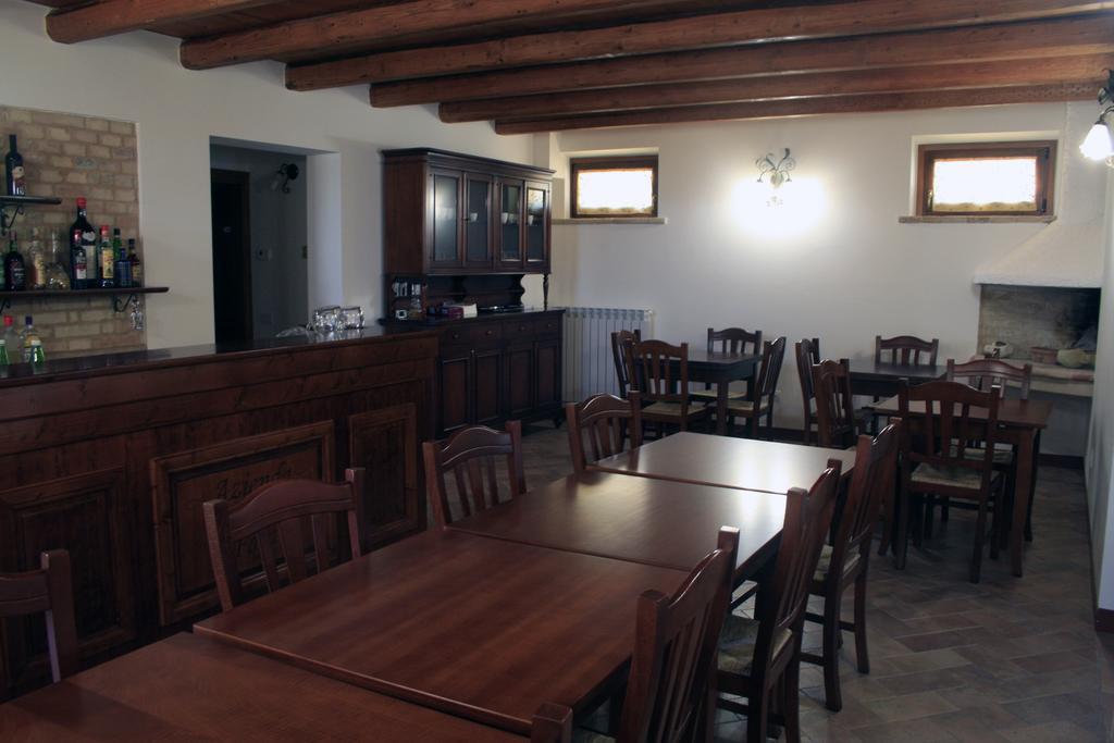 Agriturismo Fara Hotel Montegiorgio Eksteriør billede