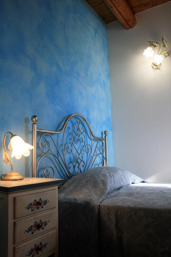 Agriturismo Fara Hotel Montegiorgio Værelse billede